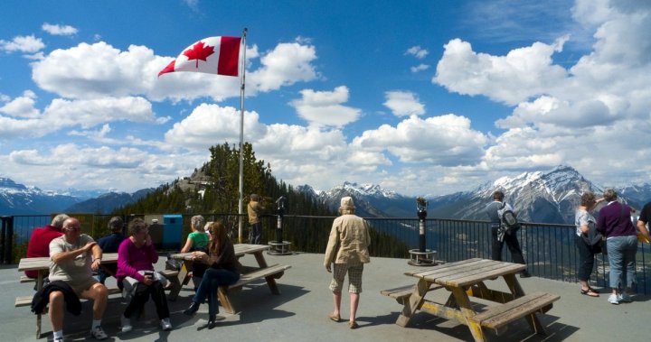 Canadas tourism sector rolls out road map to boost visitor numbers to pre-pandemic levels [Video]
