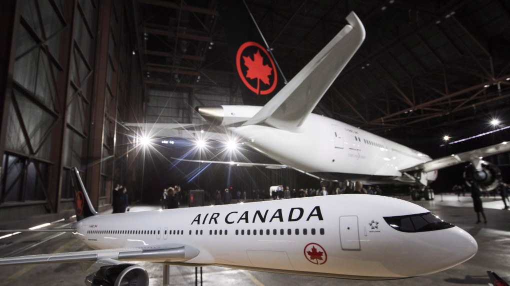 Warning on Air Canada Boeing 787-8 plane prompts return to Montreal [Video]