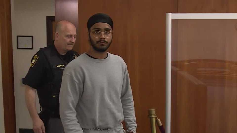 Ontario man back in court in fatal Route 100 crash [Video]