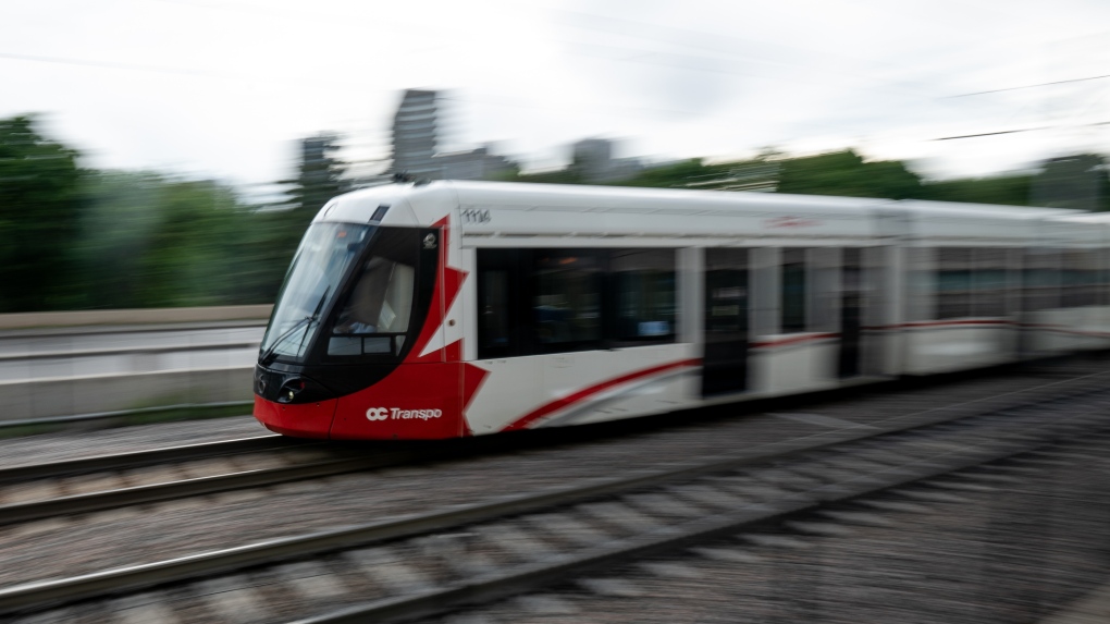 Ottawa LRT service disrupted in west end due to power issue [Video]