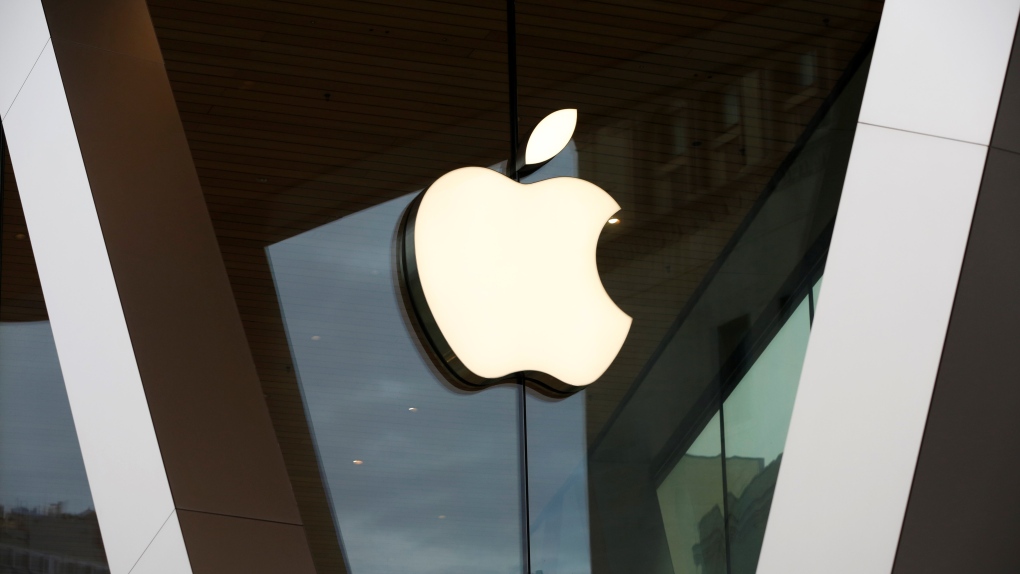 EU accuse Apple of breaching digital competition rules for App Store [Video]