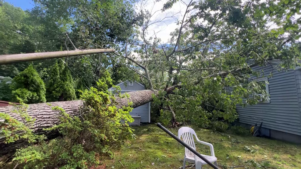 Late-night tornado with winds of 100 mph hits Massachusetts, Rhode Island [Video]