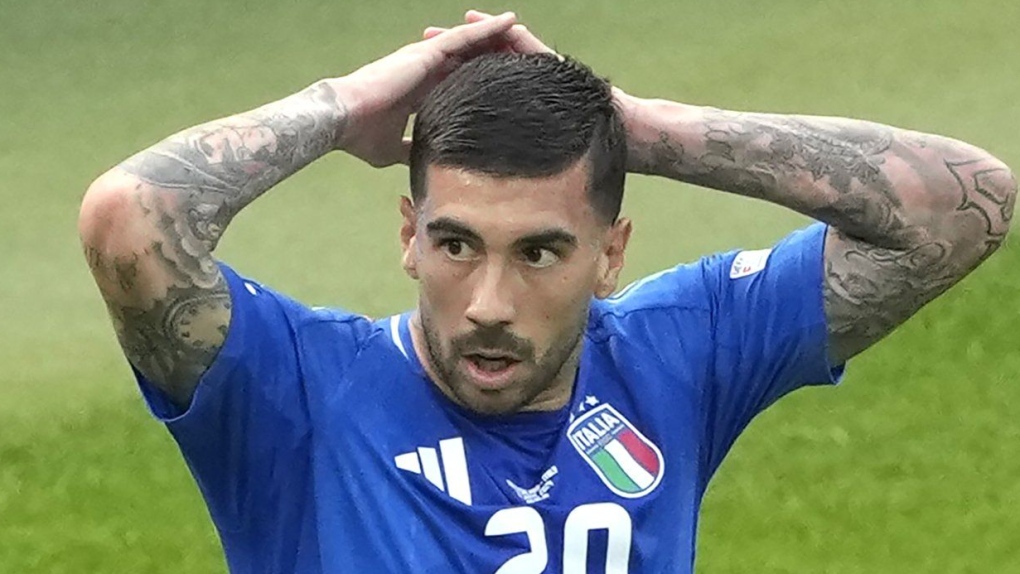 Euro 2024: Italy knocked out by Switzerland in last 16 [Video]
