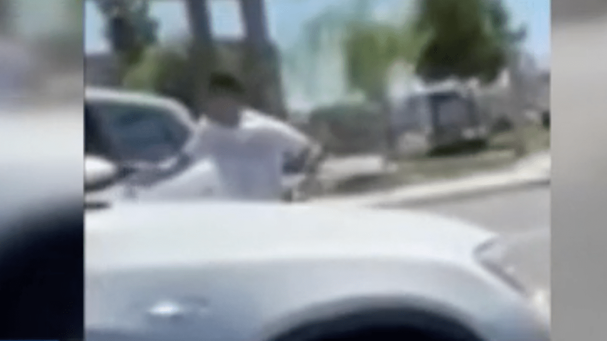 Police arrest man in road rage attack in Ontario  NBC Los Angeles [Video]