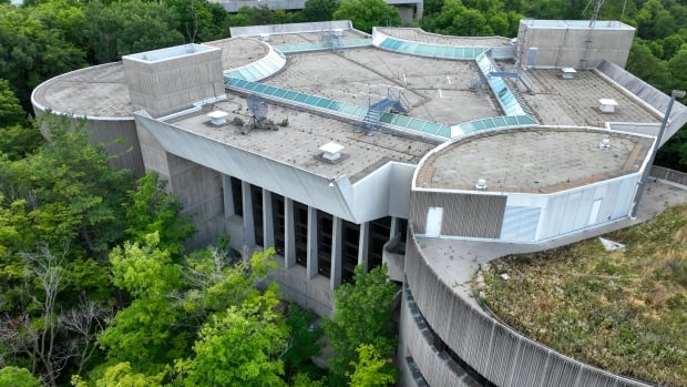 Science centre closure justified by peer review: Ford government [Video]