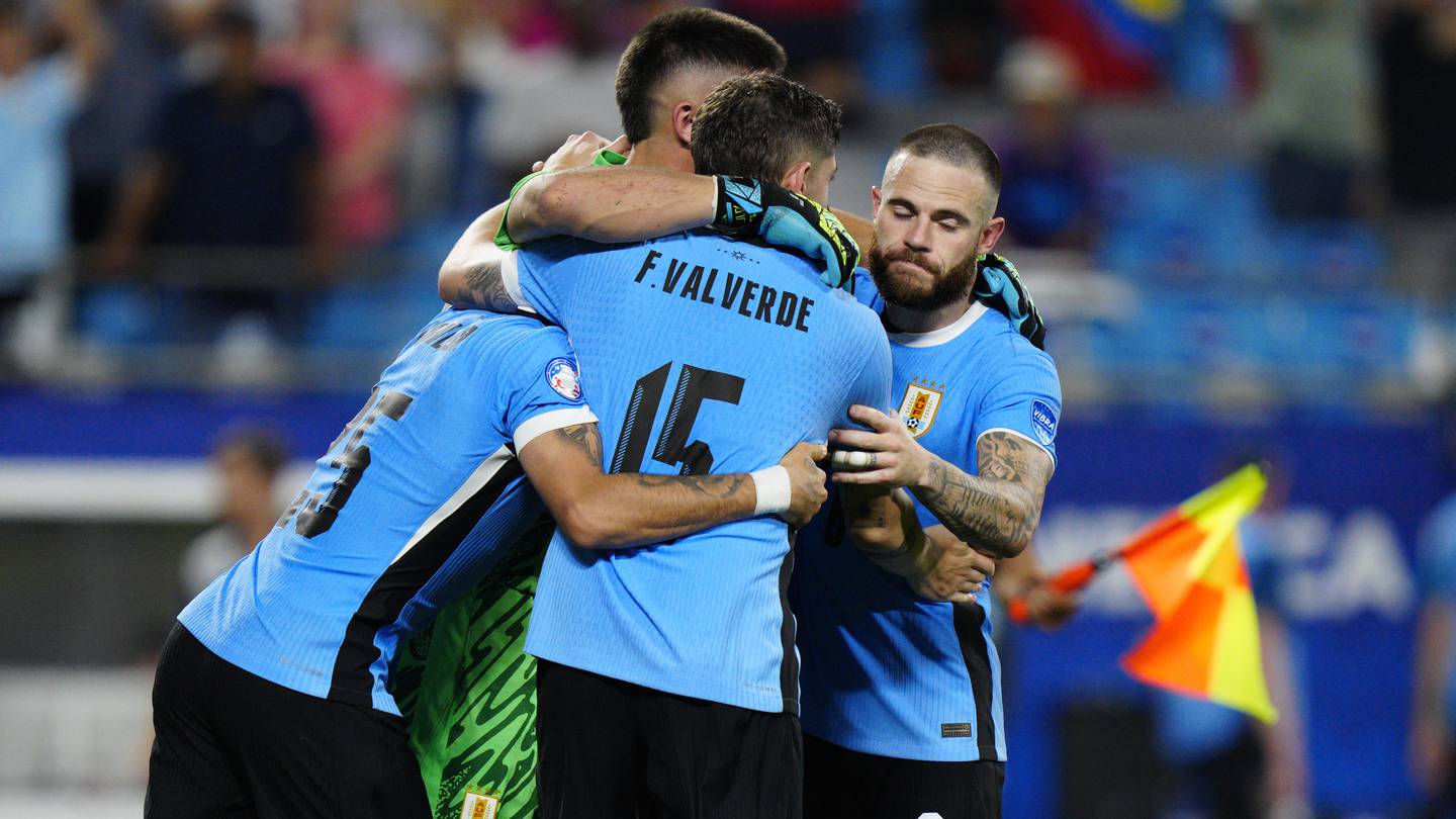 Surez gets stoppage-time goal, Uruguay beats Canada 4-3 in shootout for 3rd place in Copa America  WHIO TV 7 and WHIO Radio [Video]