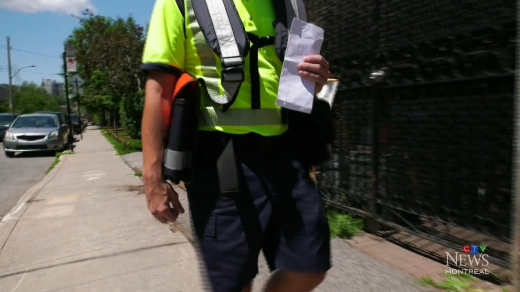 Canada Post worker experiencing homophobic harassment receives outpouring of support [Video]