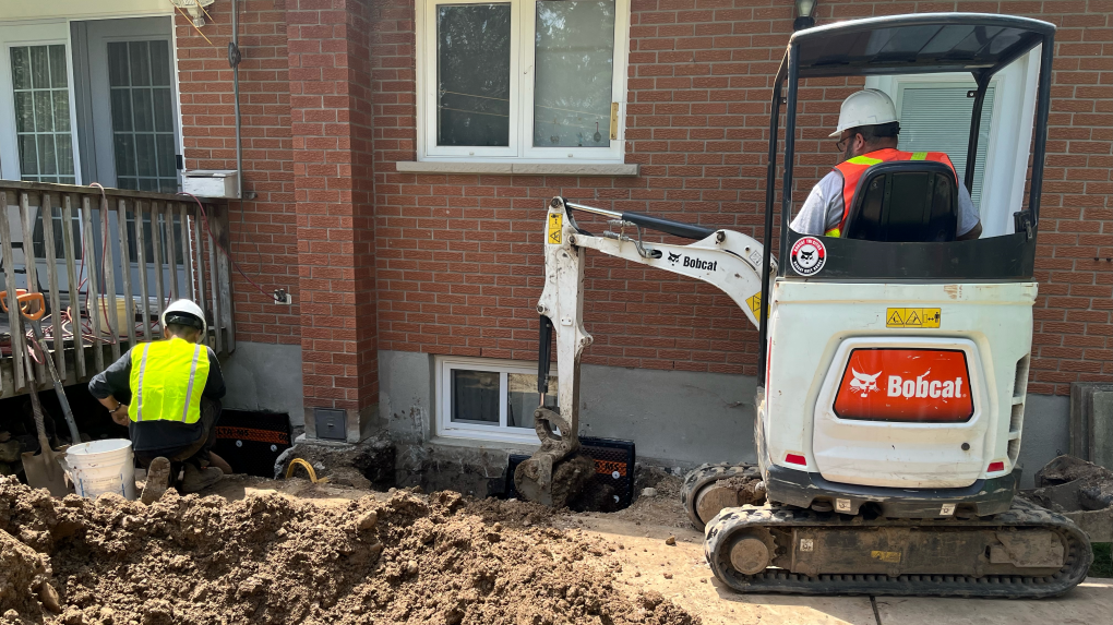 Home repairs underway in Waterloo Region following days of heavy rain [Video]