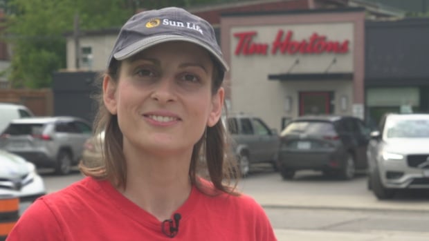 Grassroots group urges Tim Hortons to put a lid on litter [Video]