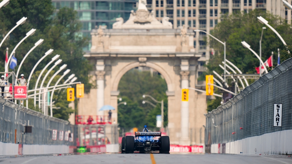 Honda Indy Toronto 2024: IndyCar drivers hit the track in first practice [Video]