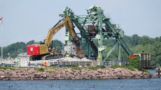 Temporary bridge for Kingston’s LaSalle Causeway expected by September [Video]