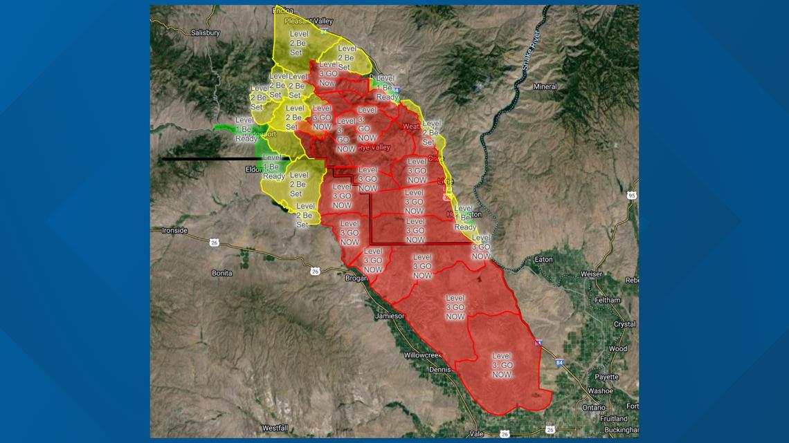 Update: More Evacuations for Durkee Fire [Video]