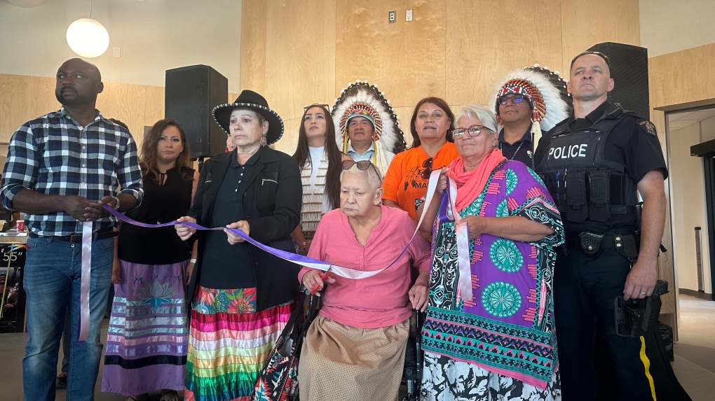 Little Bone First Nation happy to open new community centre [Video]