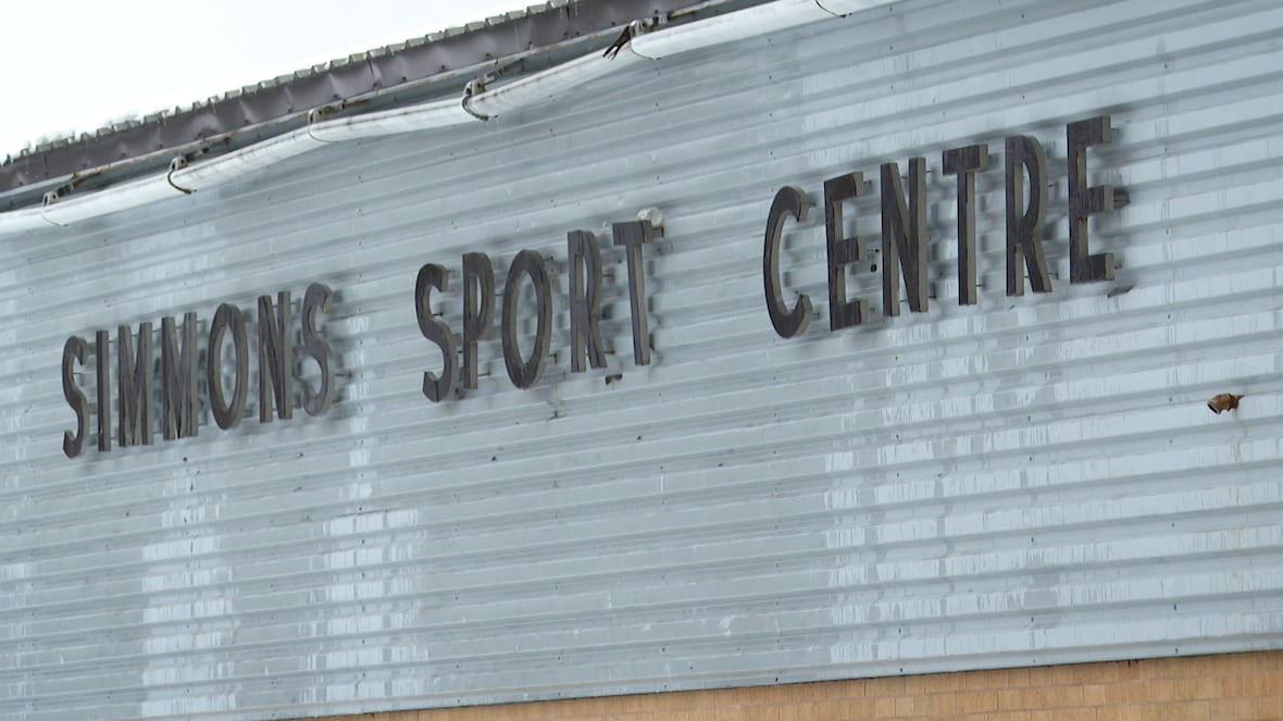 Islanders reminisce as demolition day for beloved P.E.I. rink nears [Video]