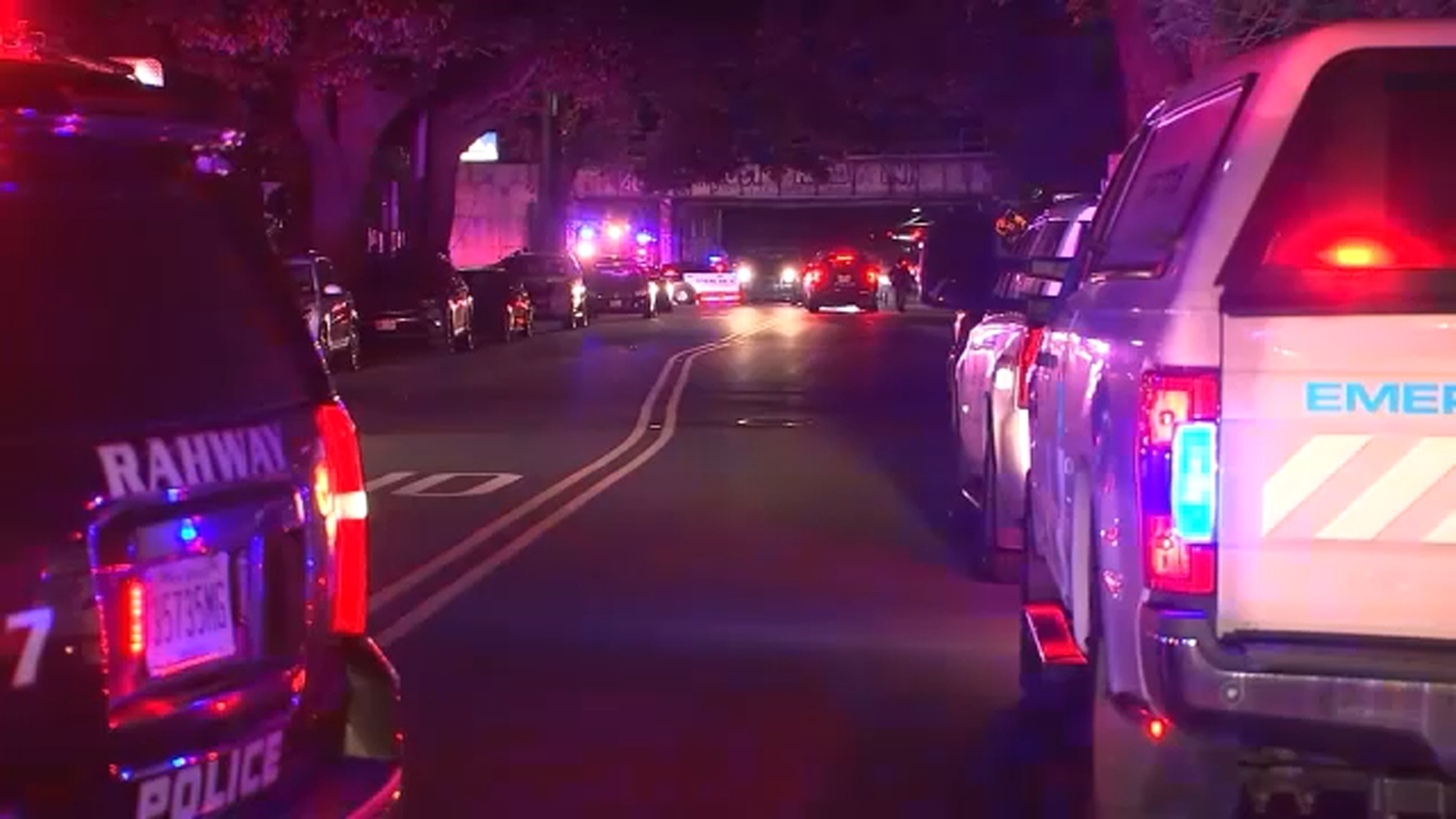 Police officer injured in shooting in Rahway, New Jersey [Video]