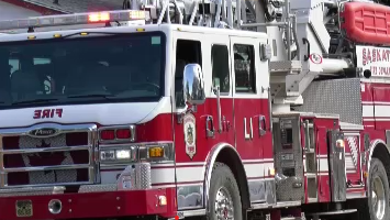 Crews respond to two early morning fires in Saskatoon [Video]