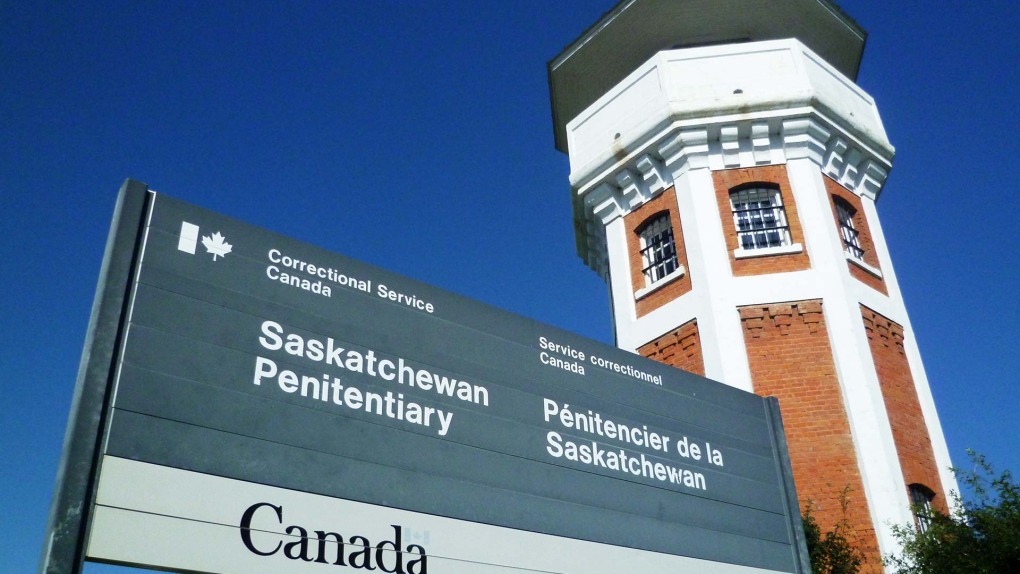 Saskatchewan Penitentiary admin. building fills with smoke [Video]