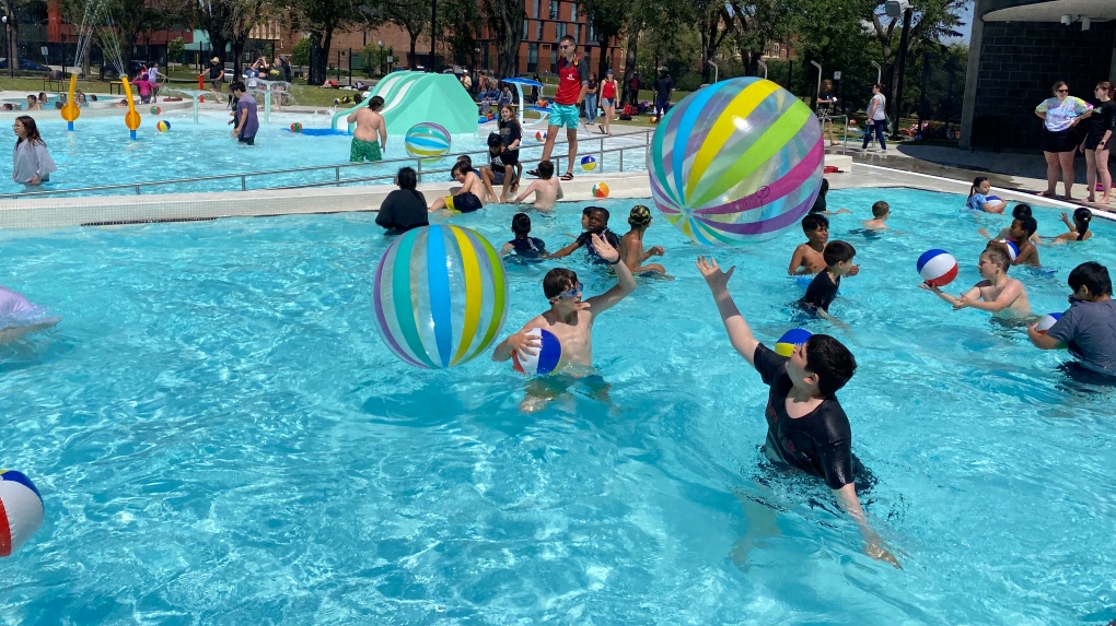 Waterslides, leisure pool open again at Regina’s Wascana Pool following mechanical issues [Video]