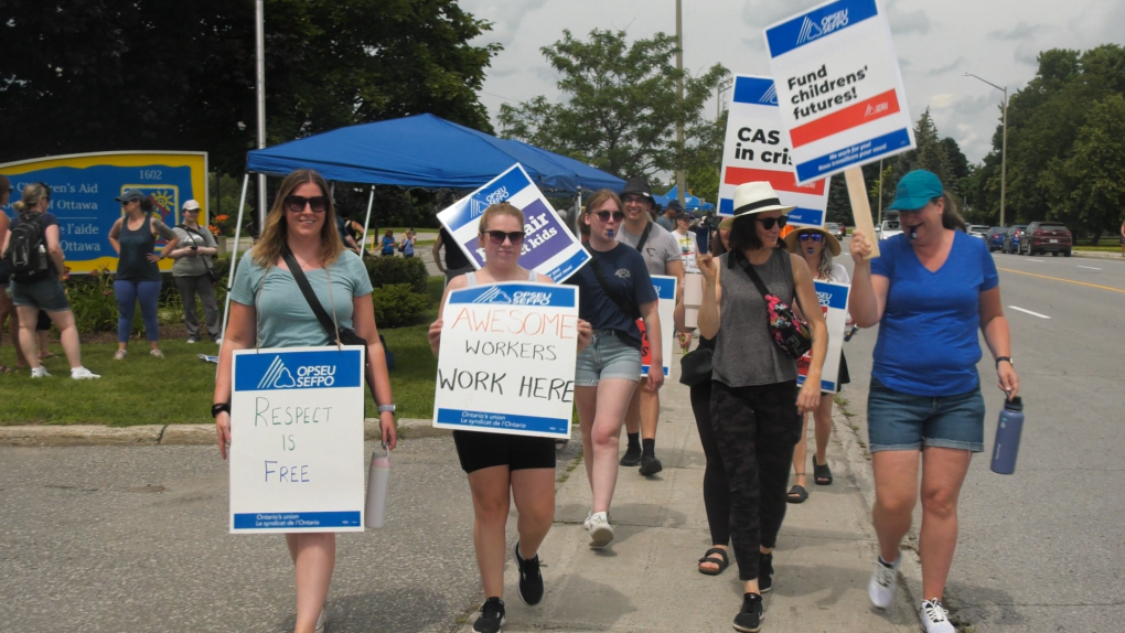 Children’s Aid Society strike: Child care workers in Ottawa reach agreement [Video]