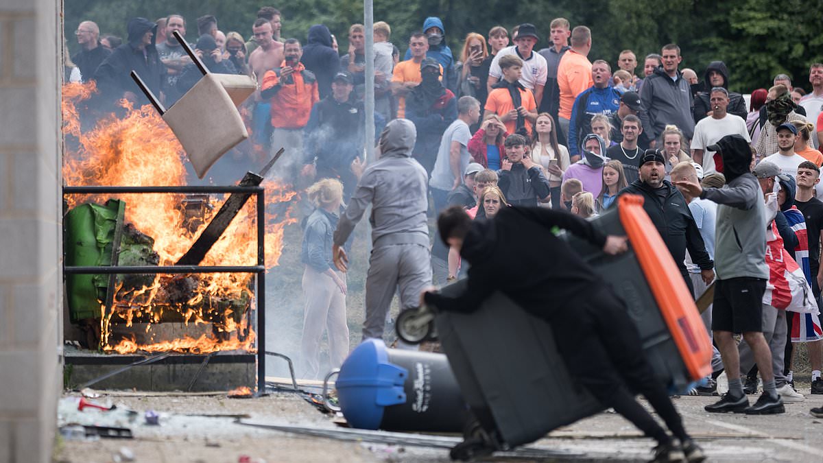 Canada becomes latest country to warn its citizens to avoid areas in UK as list of nations issuing travel warnings to Britain continues to grow amid fears of more violent riots tonight [Video]