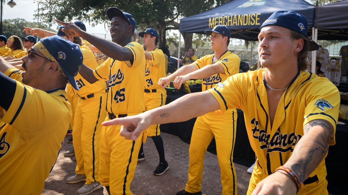 Savannah Bananas game at Progressive Field in Cleveland [Video]