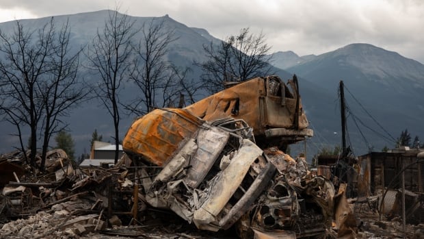 Anxiety, relief as Jasper residents prepare for return to wildfire-ravaged mountain town [Video]