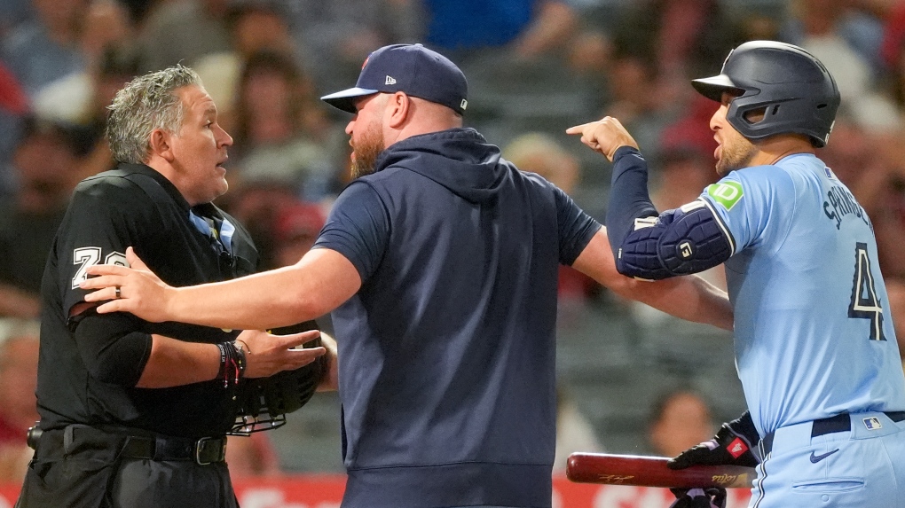 Toronto Blue Jays’ George Springer loses temper [Video]