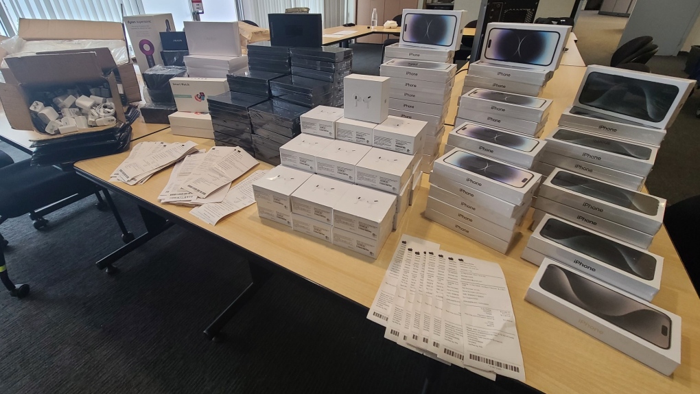 Surrey RCMP seize dozens of counterfeit smartphones [Video]