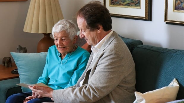 Captured First World War pilot’s note reunited with family in Ottawa [Video]