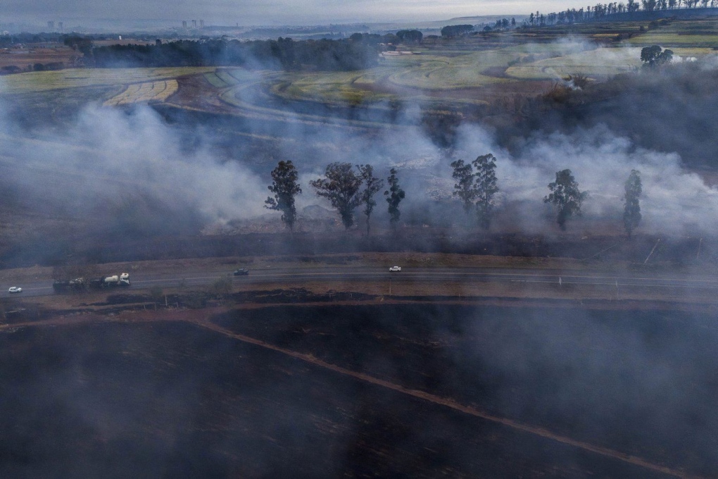 Brazil wildfires: 2 dead in Sao Paulo state as dozens of cities on high alert [Video]