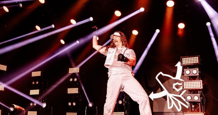 Air guitar world champ hails from Canada. He rocked out to Nickleback for win [Video]