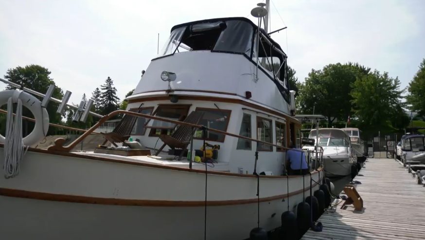 Parks Canada closes Quebec waterway, stranding boaters in Chambly [Video]