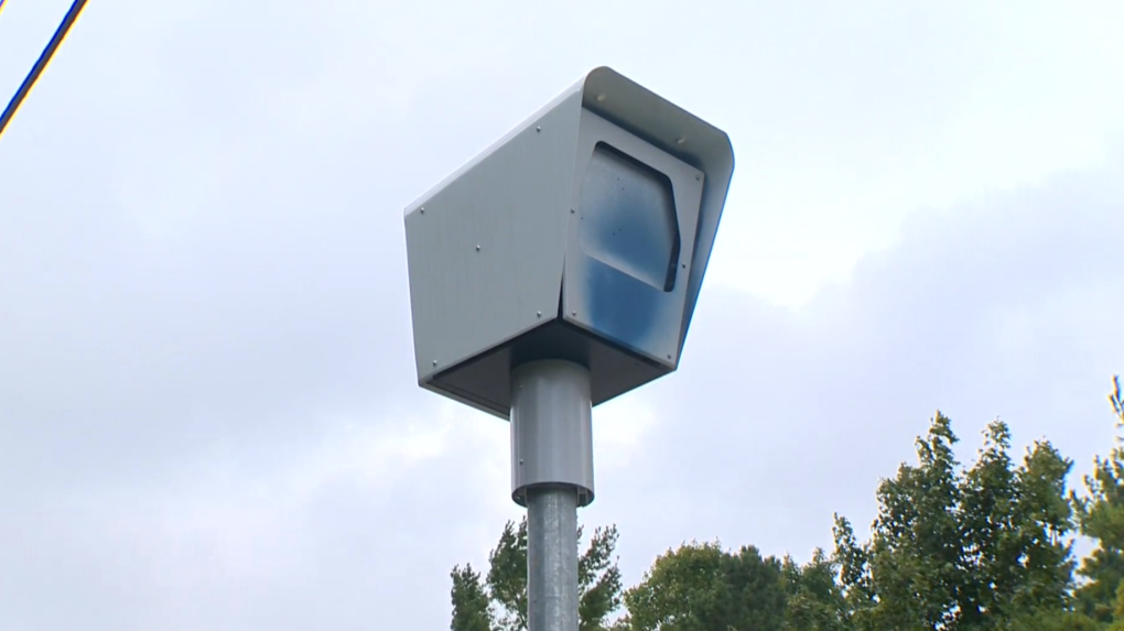 Speed camera damaged in Baden again [Video]