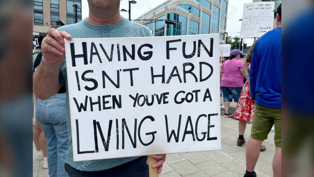 Halifax library wages ‘miles behind’ says employee [Video]