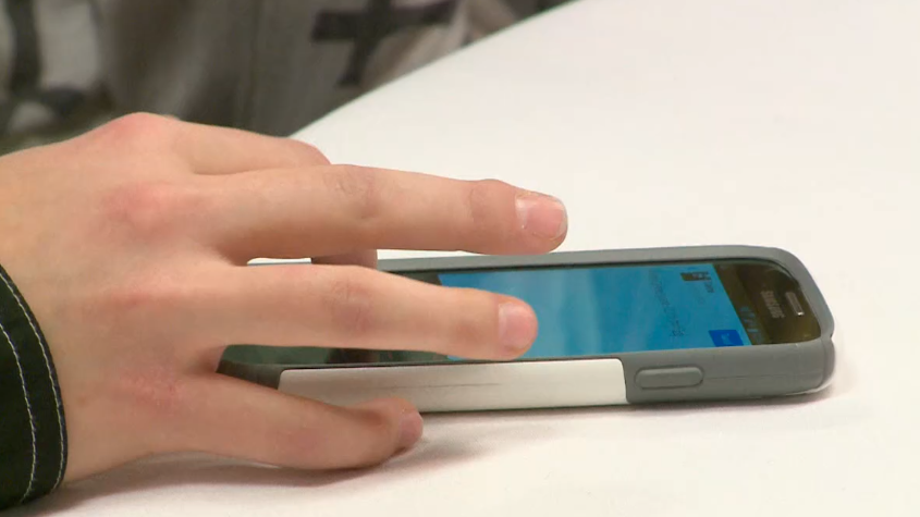 Province-wide cellphone ban hits Windsor classrooms next week [Video]