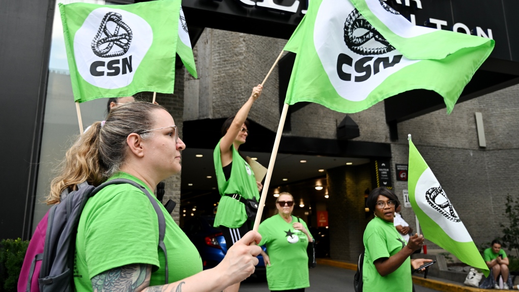 Hotel workers in 3 Quebec cities, including Montreal, hold another 24-hour walkout [Video]