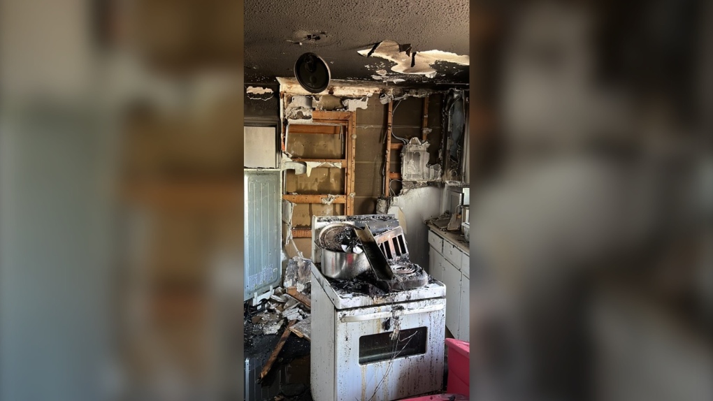 Unattended cooking prompts response from fire crews in London [Video]