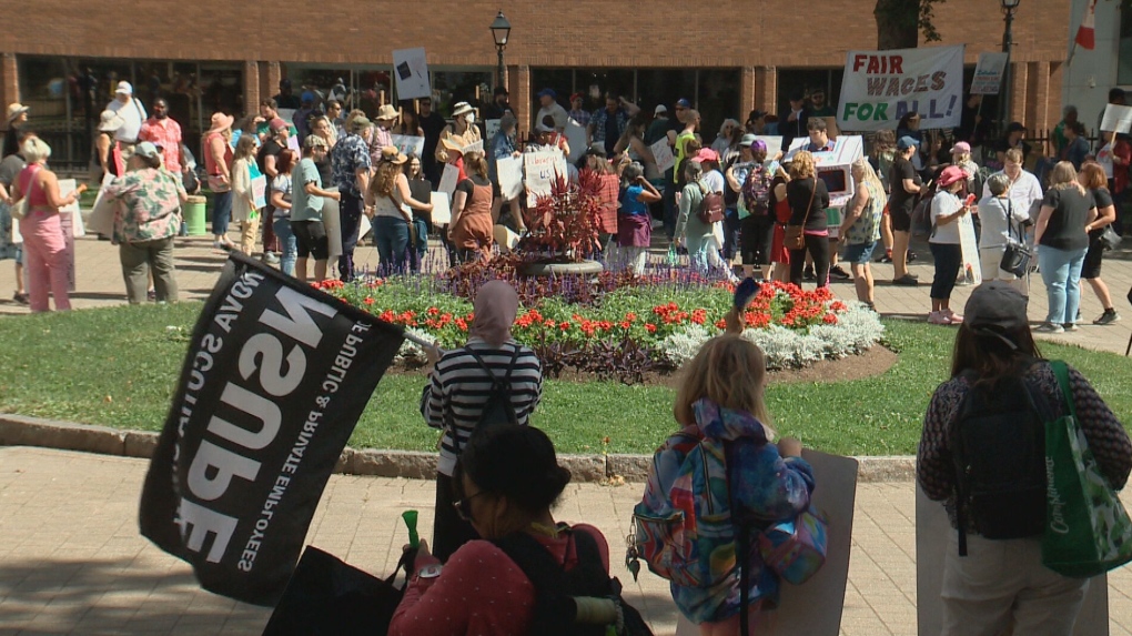 N.S. news: Halifax library workers gather outside city hall [Video]