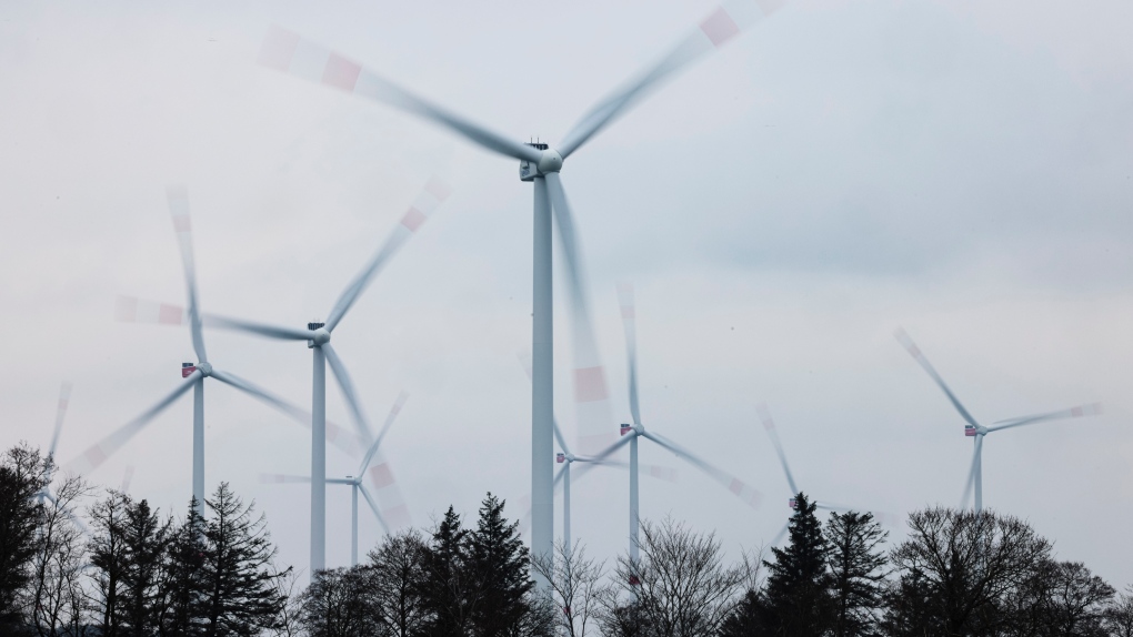 Quebec promises major windmill project coming [Video]