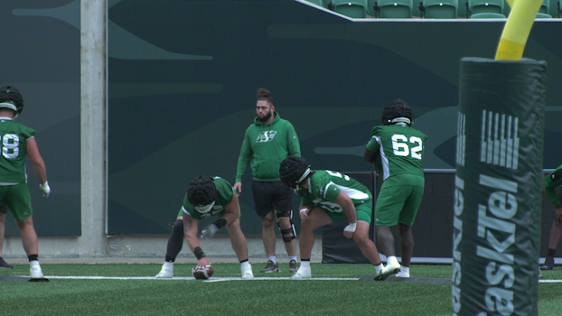 CFL: Riders’ offensive line shaken up once again for Banjo Bowl [Video]