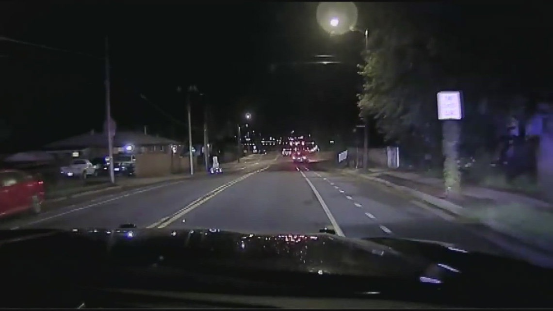 Shots fired at Englewood officers from stolen truck [Video]