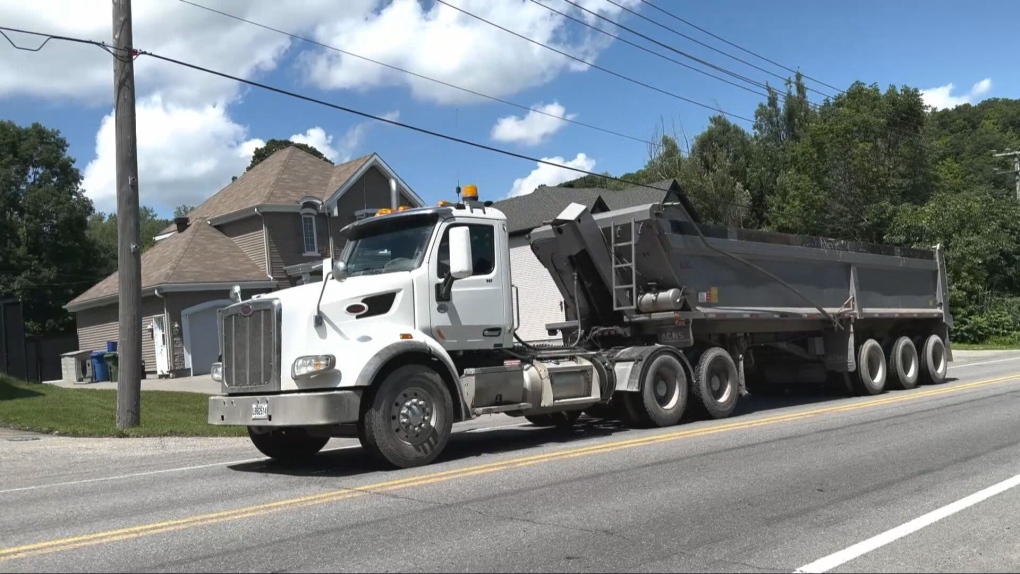 As Quebec promises action, residents demand an end to illegal dumping in Kanesatake [Video]