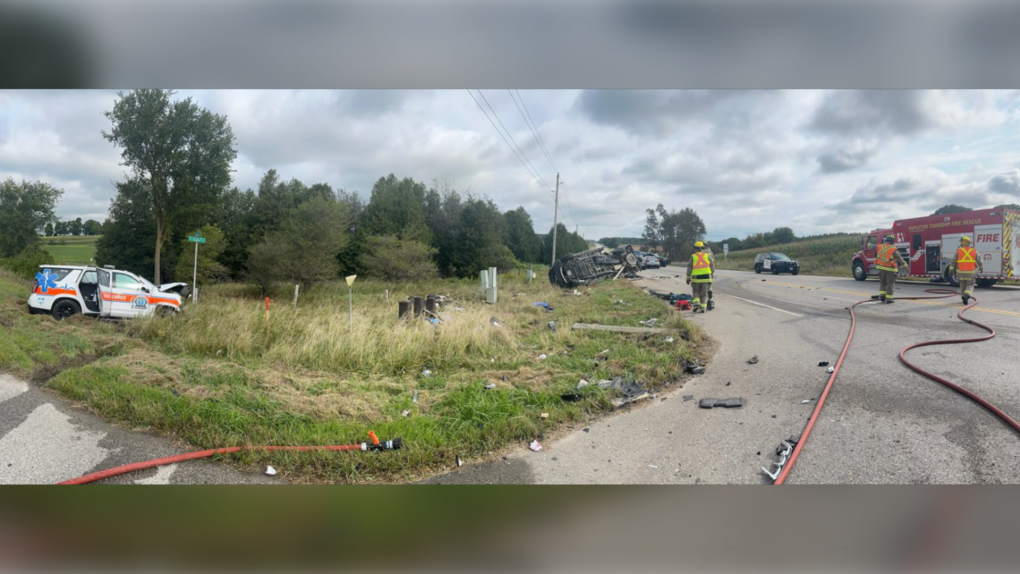 Three-vehicle crash near Drayton sends two to hospital [Video]