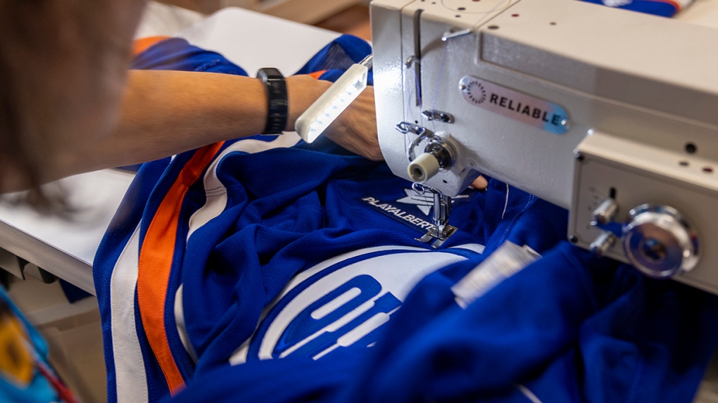 Oilers jerseys to feature Play Alberta logo [Video]