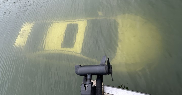 A car has been submerged in an Alberta lake for nearly 1 year [Video]