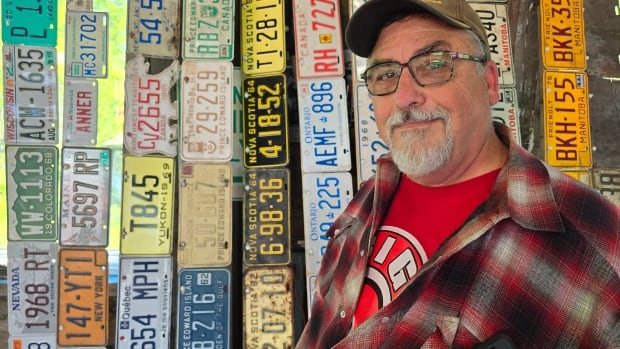 Thousands of N.B. licence plates  dumped in the woods  thrill collectors [Video]