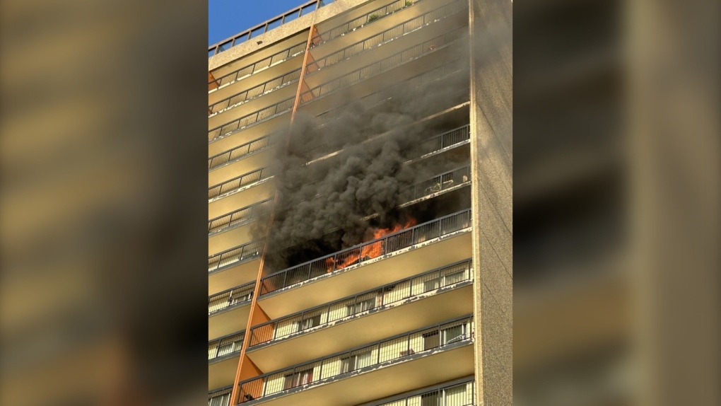 Regina high-rise fire sees significant damage but no injuries reported [Video]