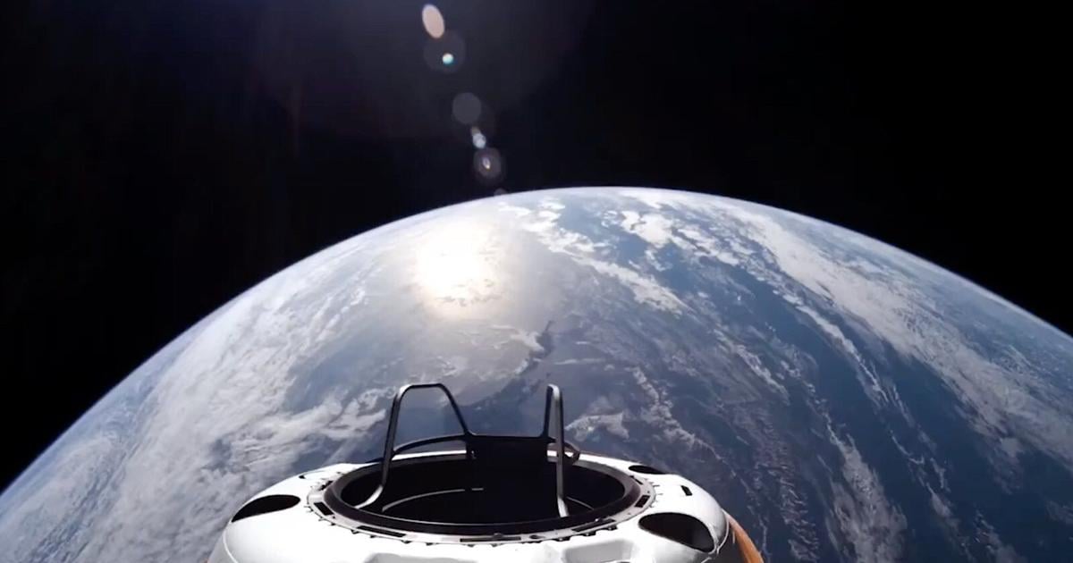 What its like to walk in space [Video]