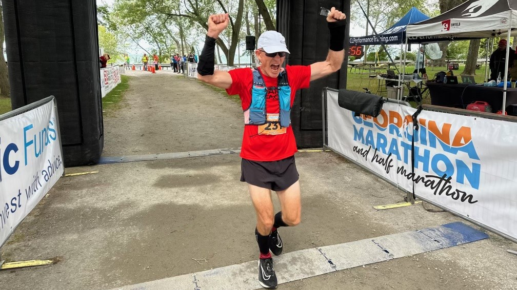 Waterloo, Ont. man with stage 4 cancer qualifies for Boston Marathon [Video]