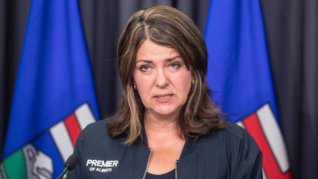 Alberta Premier Danielle Smith praises jury system after Coutts protest verdict [Video]